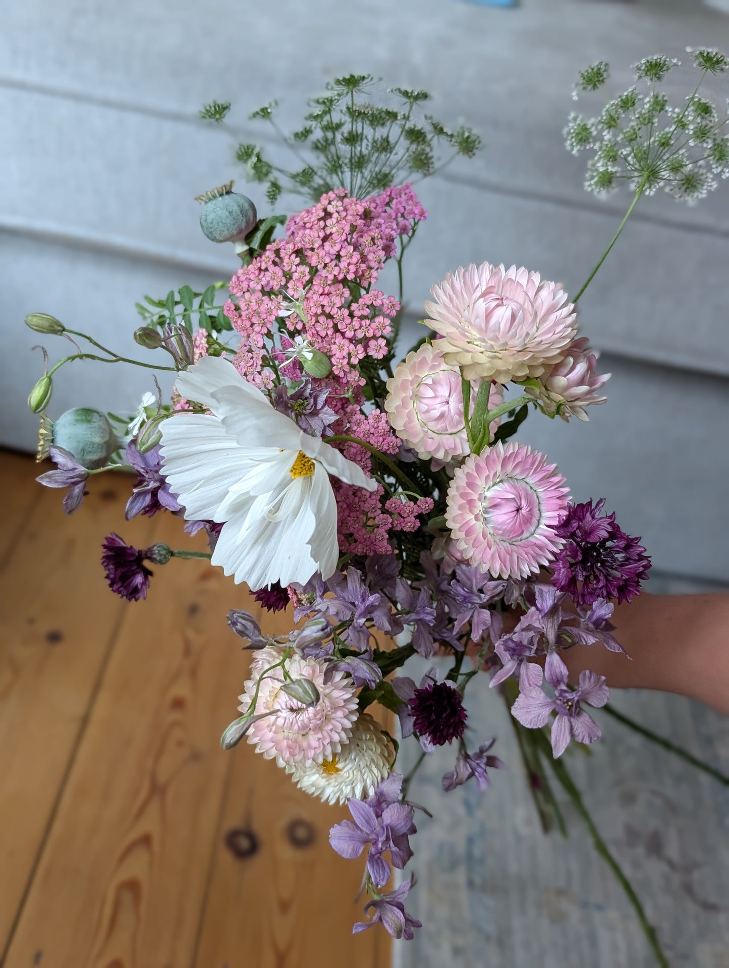Mixed bouquet with subscription option